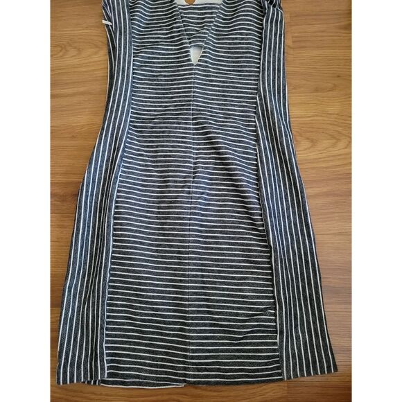Armani Exchange Bodycon Style Stripe Dress‎ XS Blue and White Stripes - Picture 1 of 6